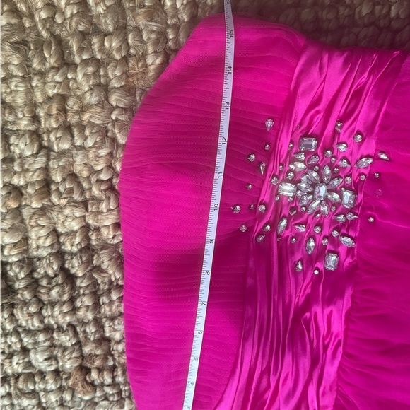 Grad, wedding, prom, party dress - Picture 6 of 7